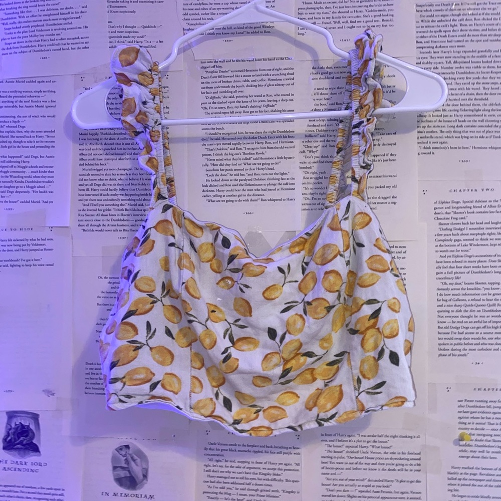 Lemon drop crop top shirt, Miami, medium